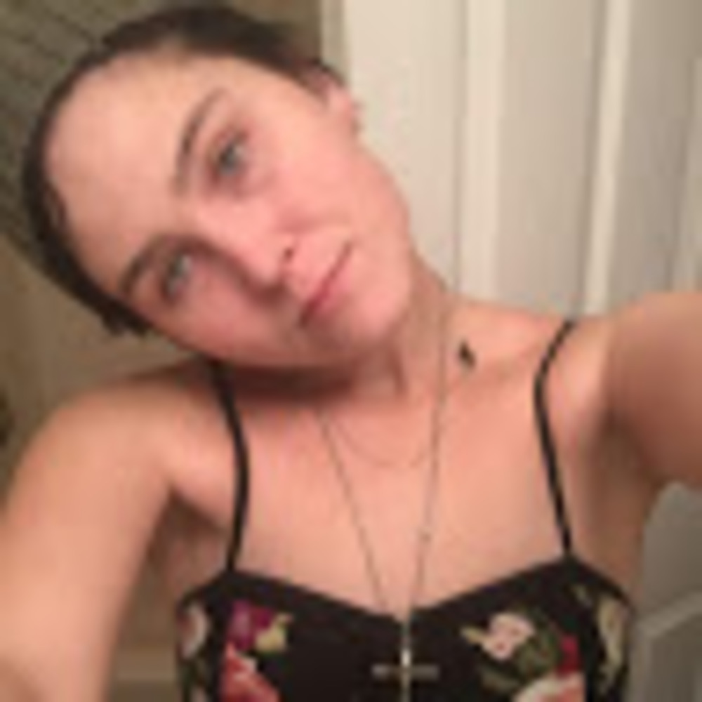 Meet your Posher, Charissa